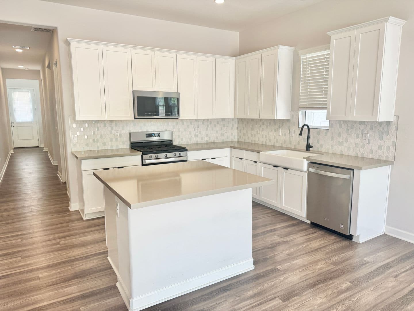GOODYEAR House: 15565 S 181ST LN
