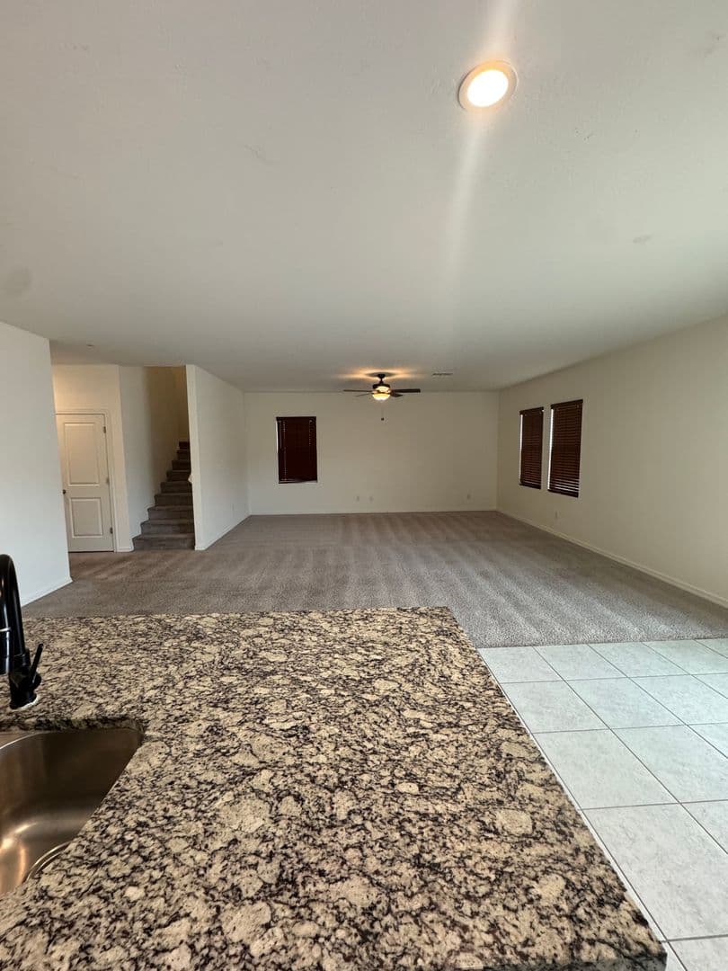 MARICOPA House: 35282 W SANTA CLARA AVE