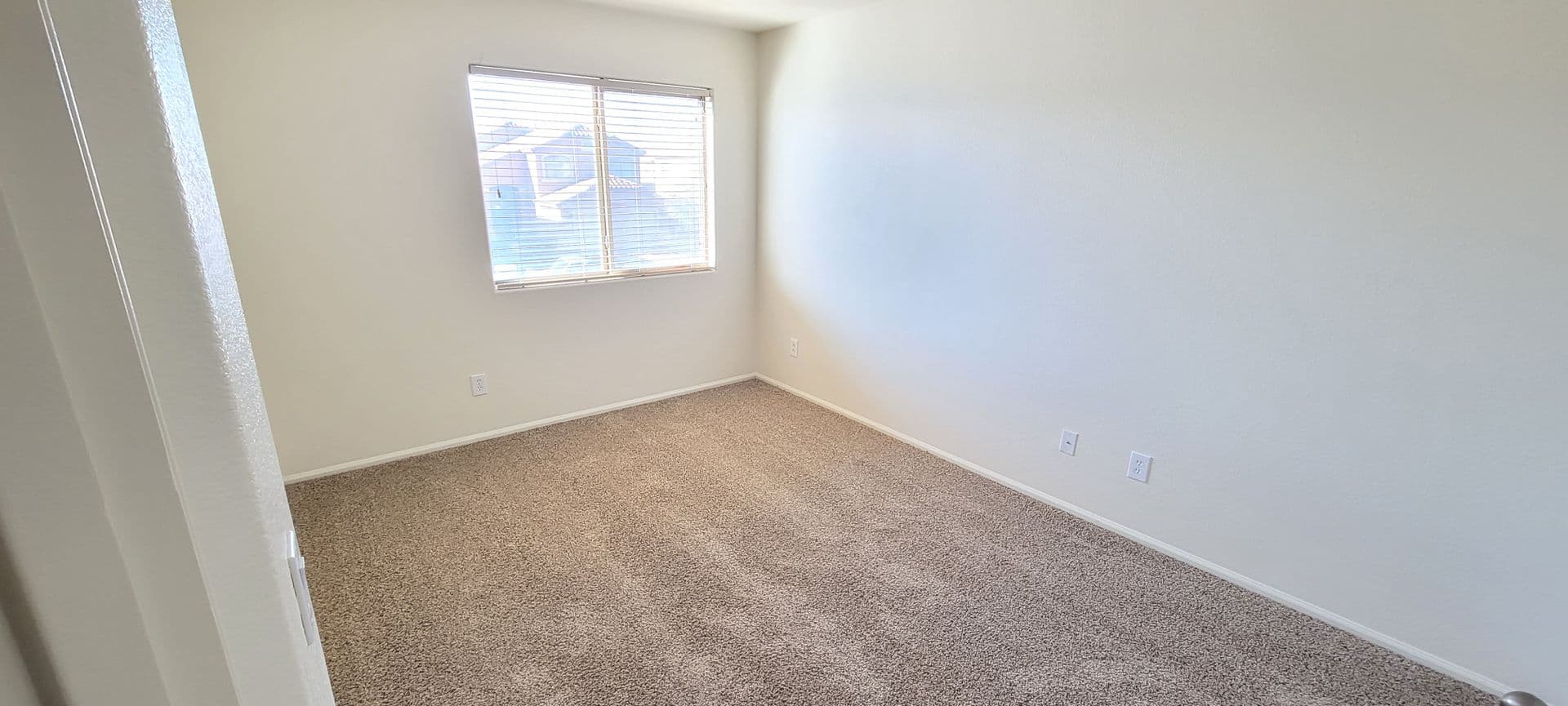 SAN TAN VALLEY House: 306 W HEREFORD DR
