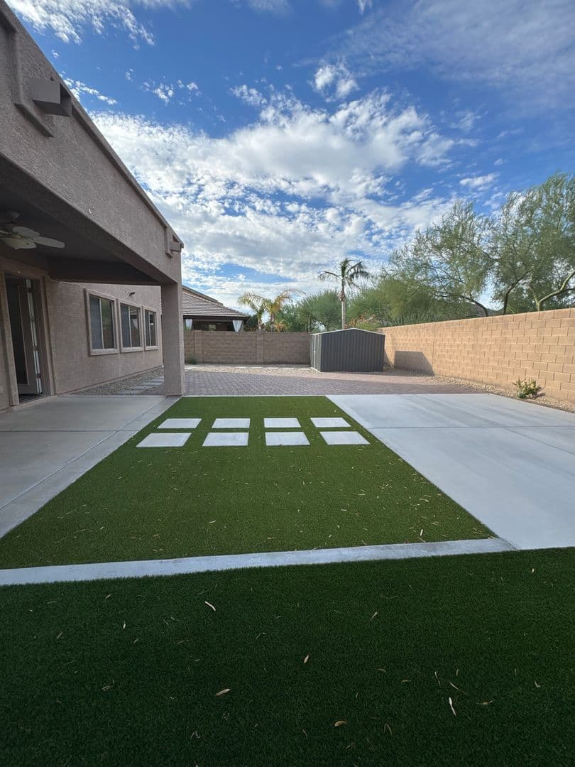 PEORIA House: 29855 N 71ST DR