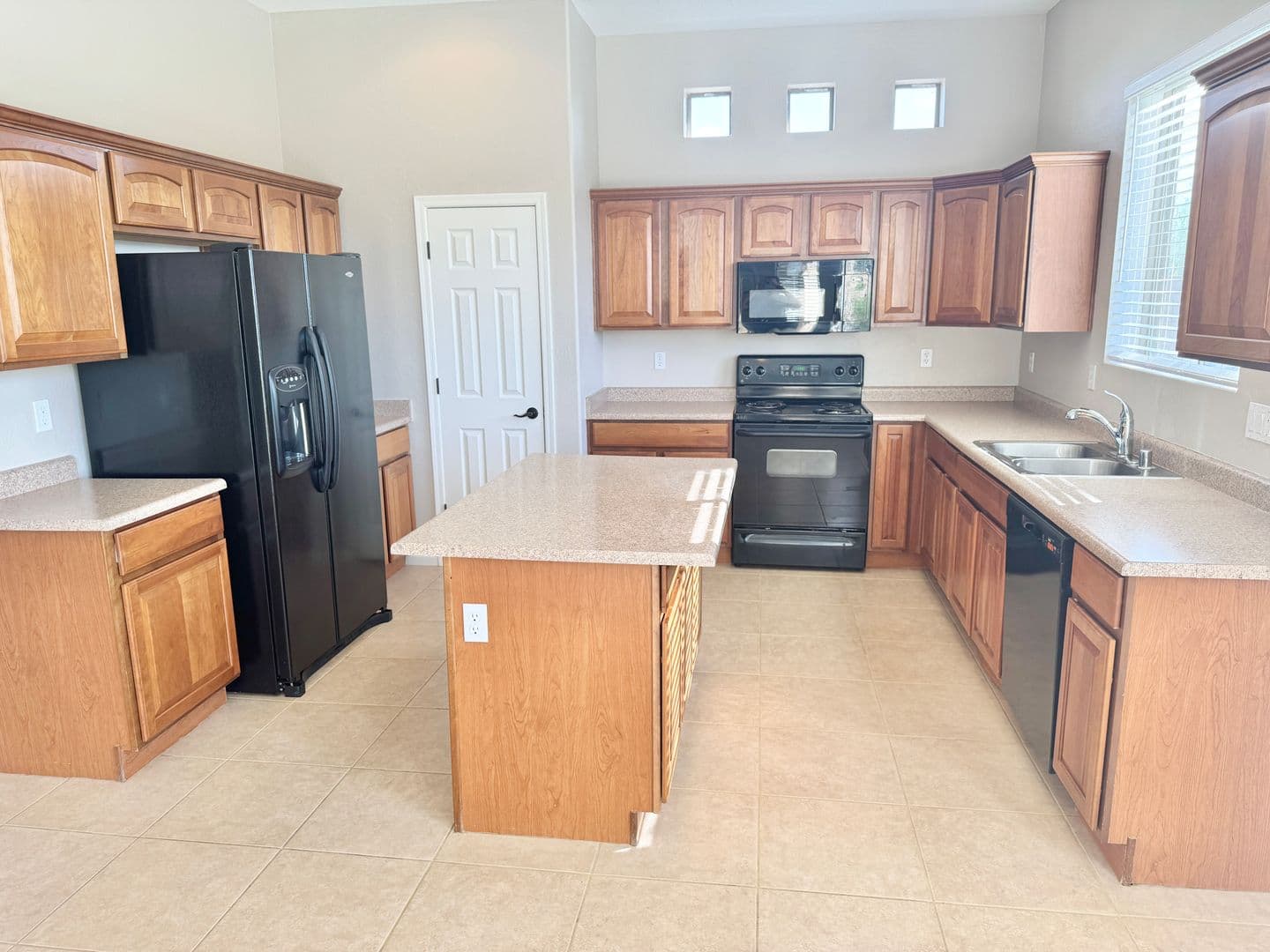 PHOENIX House: 33007 N 23RD AVE