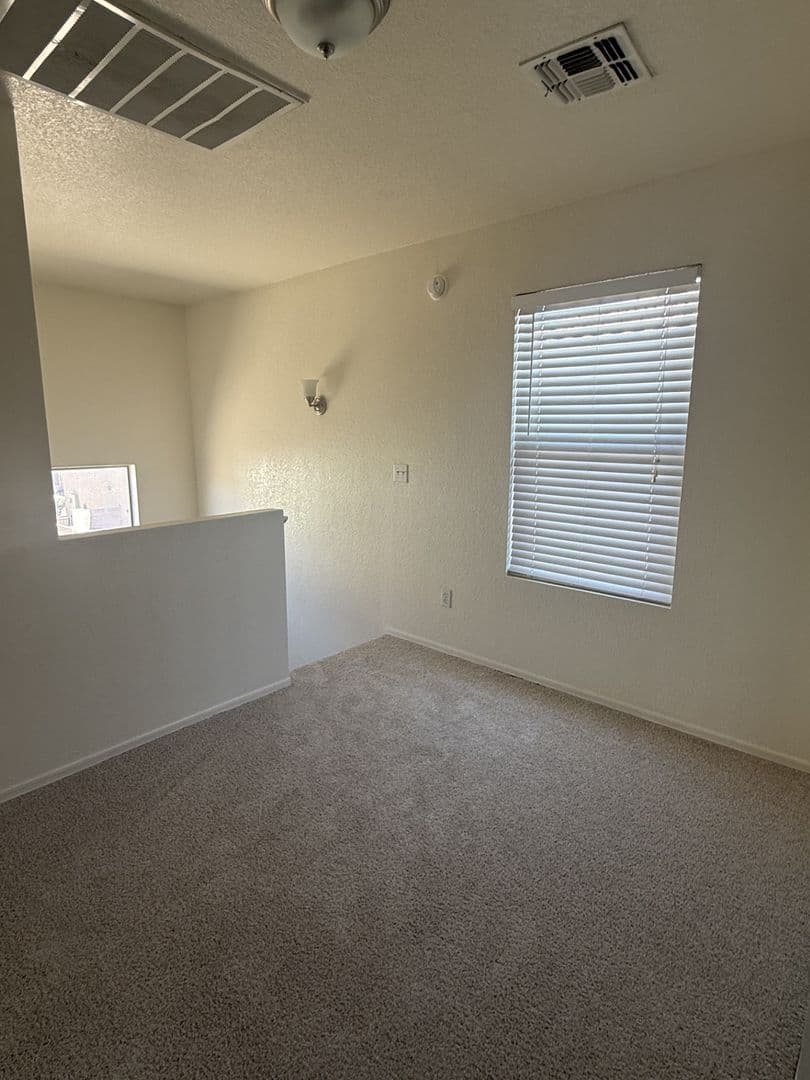 CHANDLER House: 2448 E HAZELTINE WAY