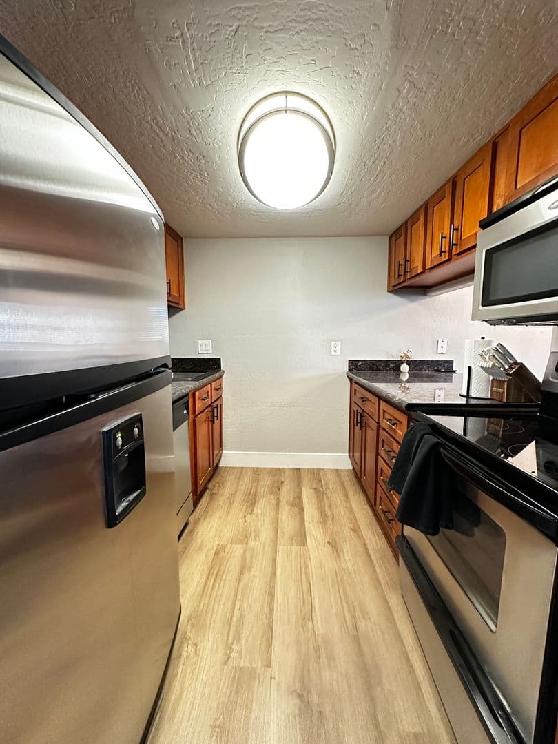PHOENIX House: 3619 E MONTEROSA ST #209