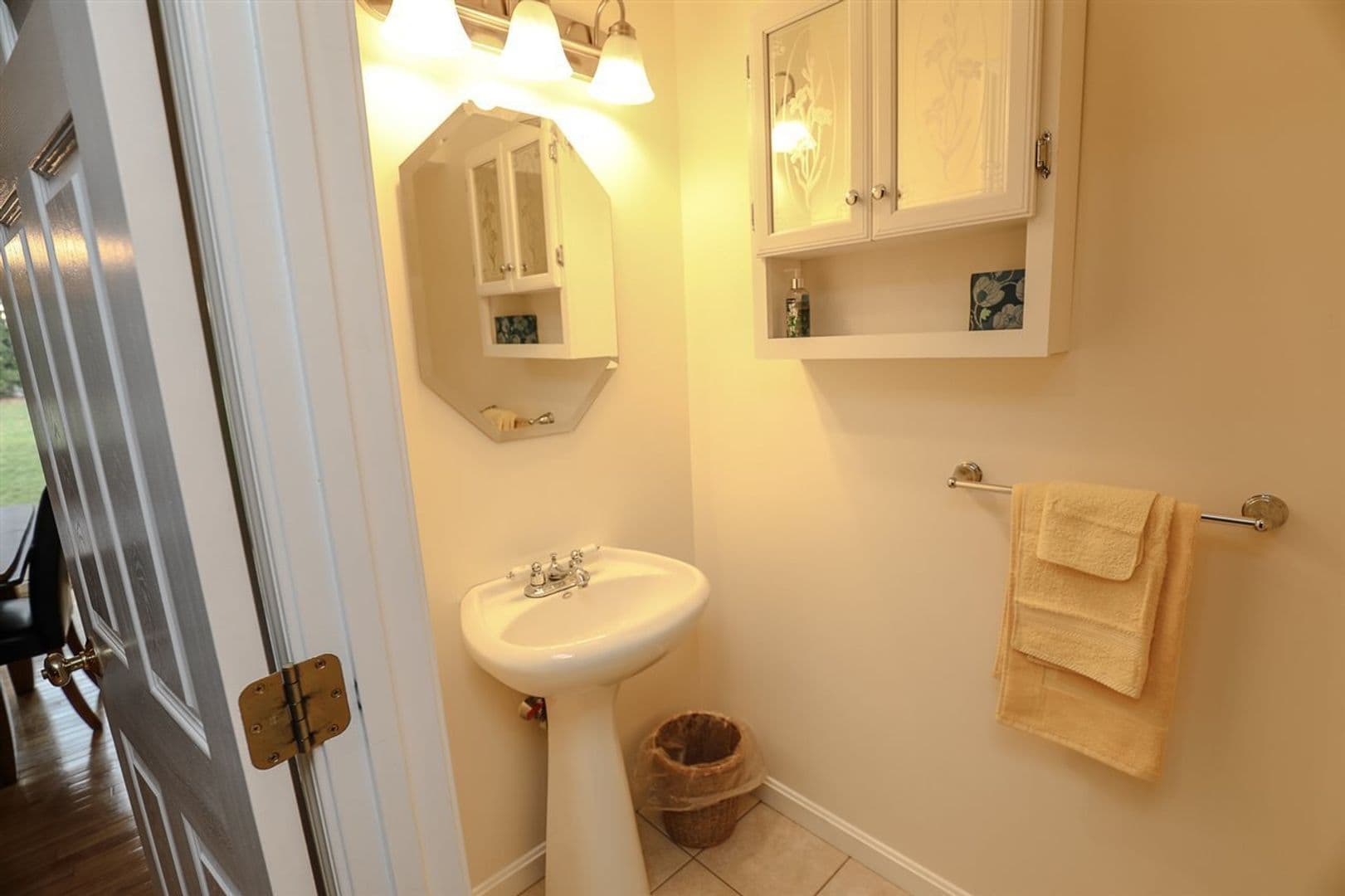 Nashua House: 3 Georgetown Dr