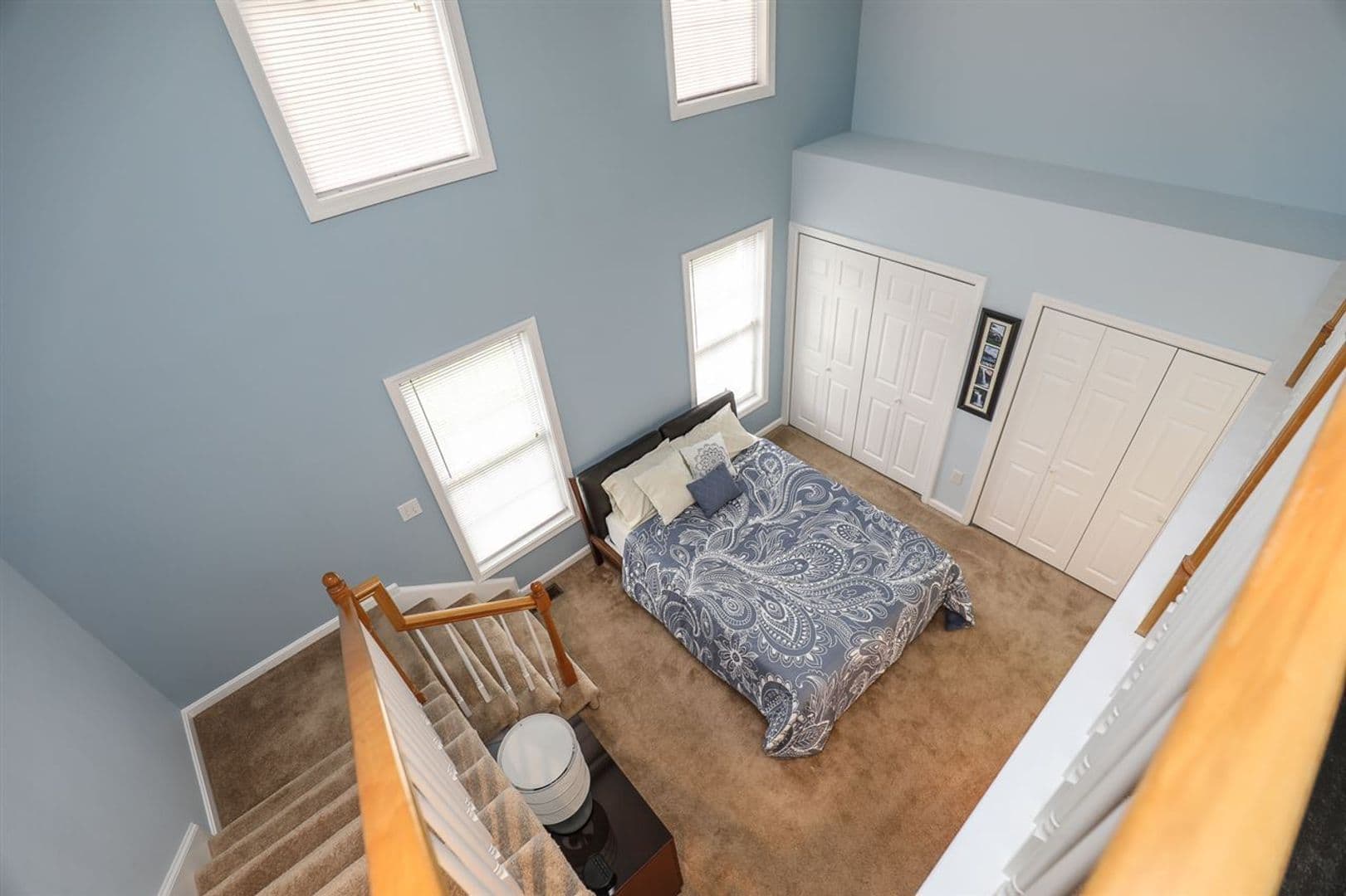 Nashua House: 3 Georgetown Dr