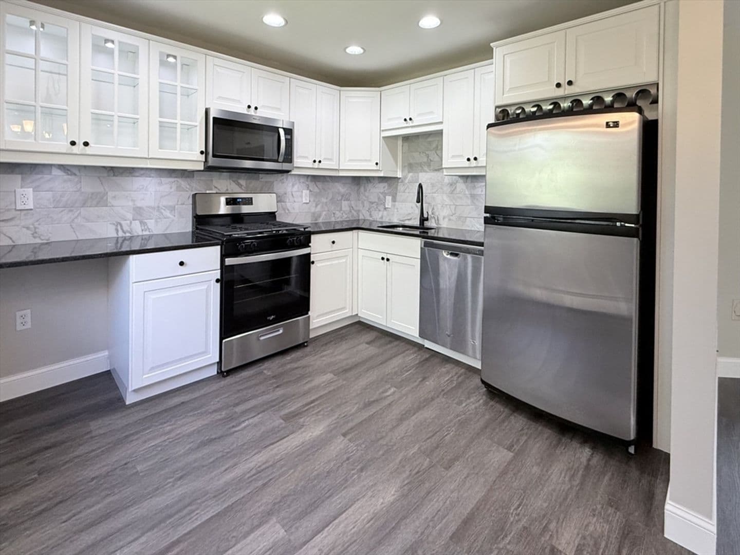 North Andover House: 19 Fernview Ave