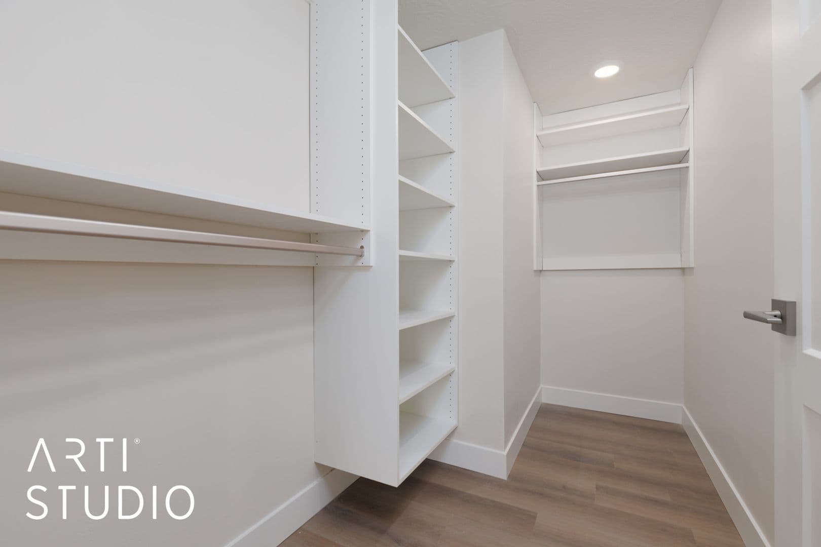 Mesquite Apartment: Mesquite Blvd.