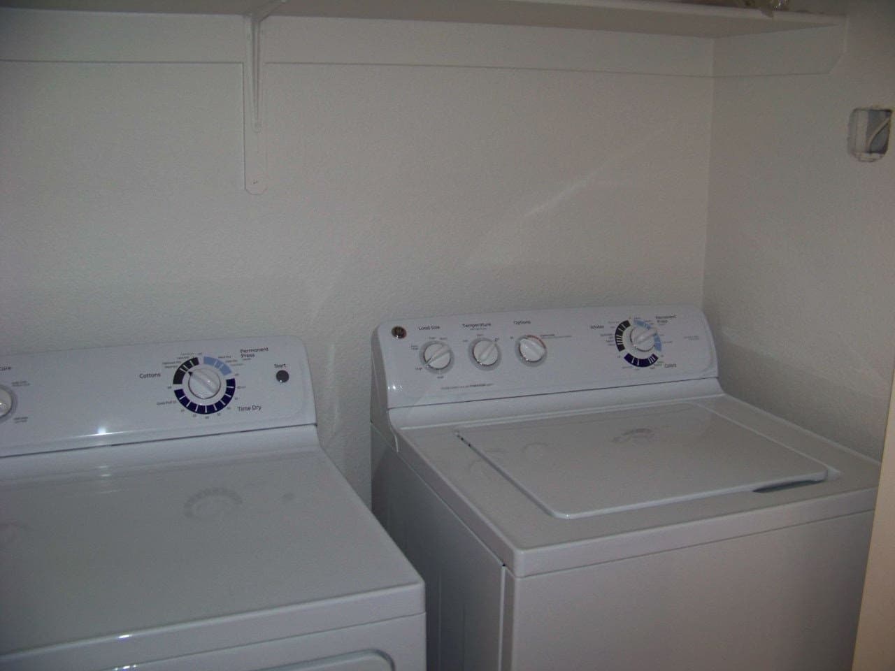 Mesquite Apartment: 400 Hillside Drive.