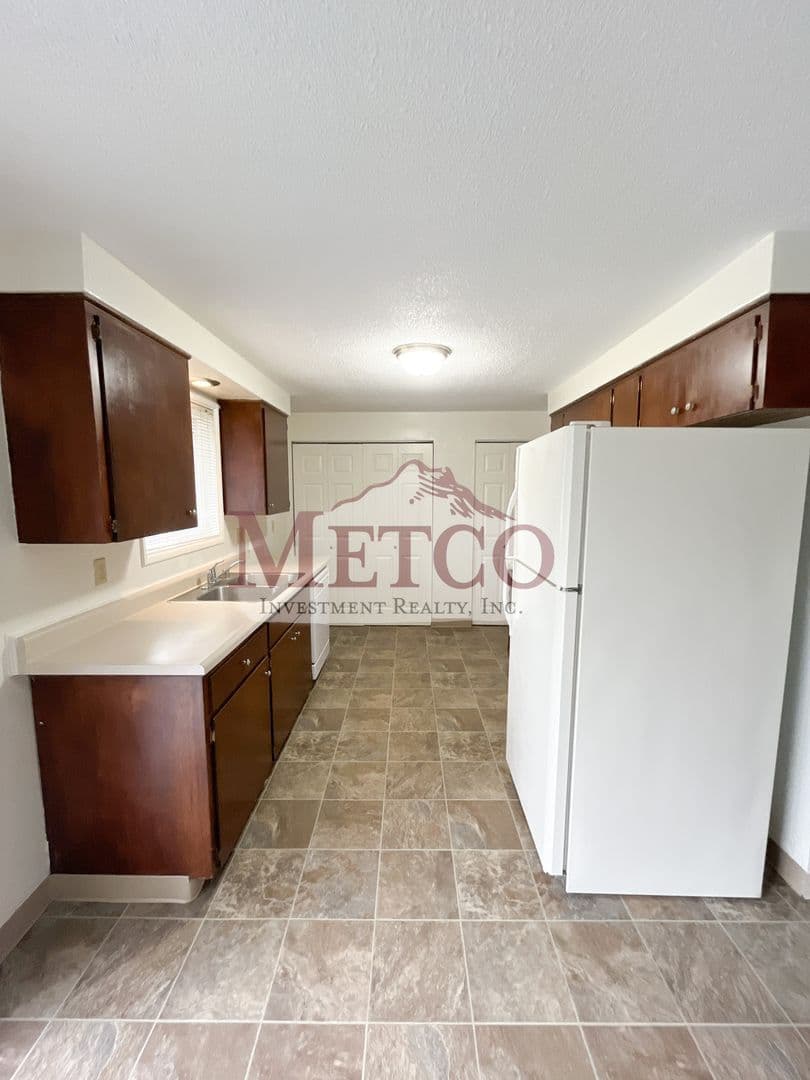 Springfield Apartment: Anderson Lane