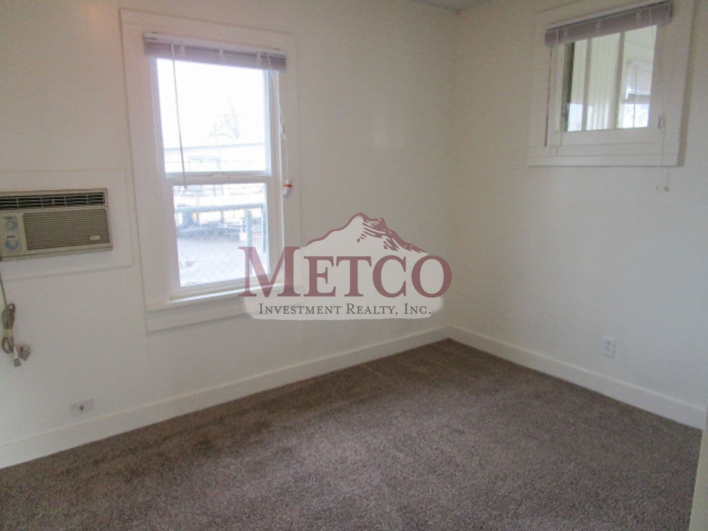 Eugene Apartment: 1768/1870 Kintyre