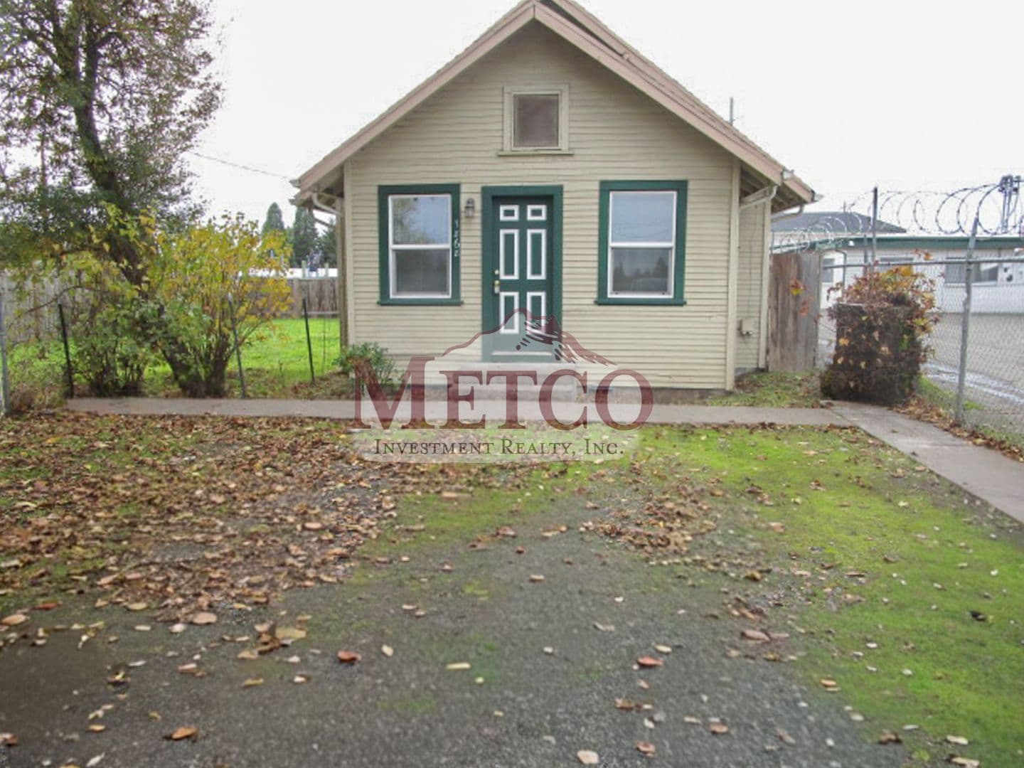 Eugene Apartment: 1768/1870 Kintyre