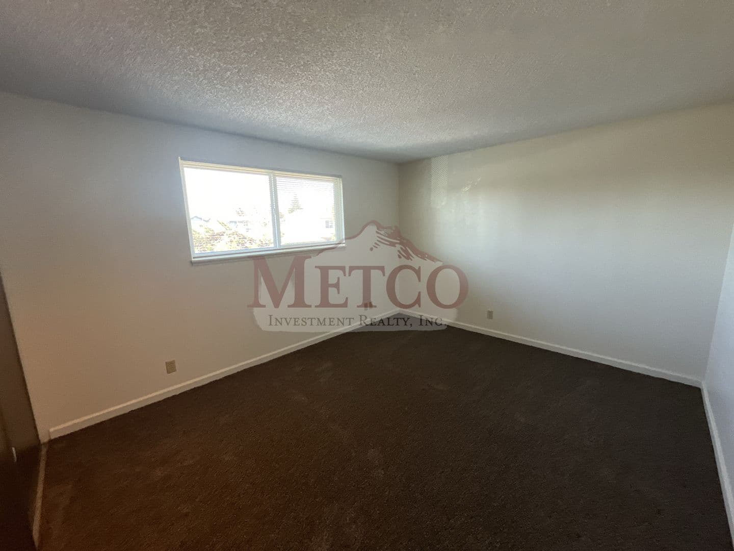 Springfield Apartment: 1310 Q Street