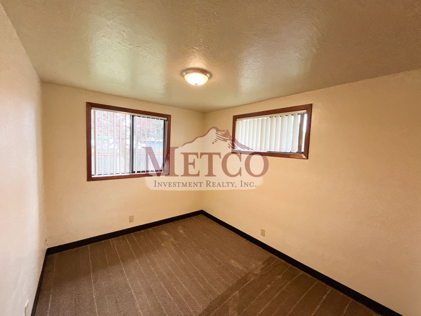 Eugene Apartment: 2601/2603 Haig Street