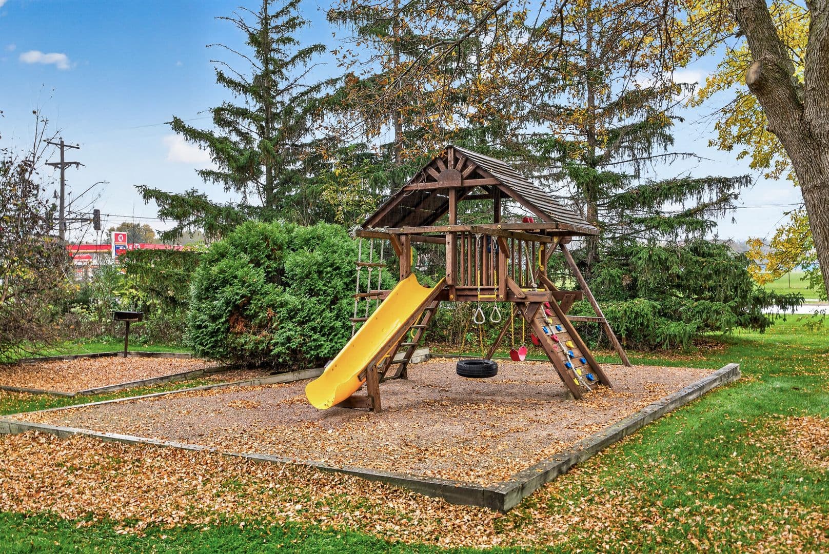 Sartell Apartment: 617 Pine Cone Rd N