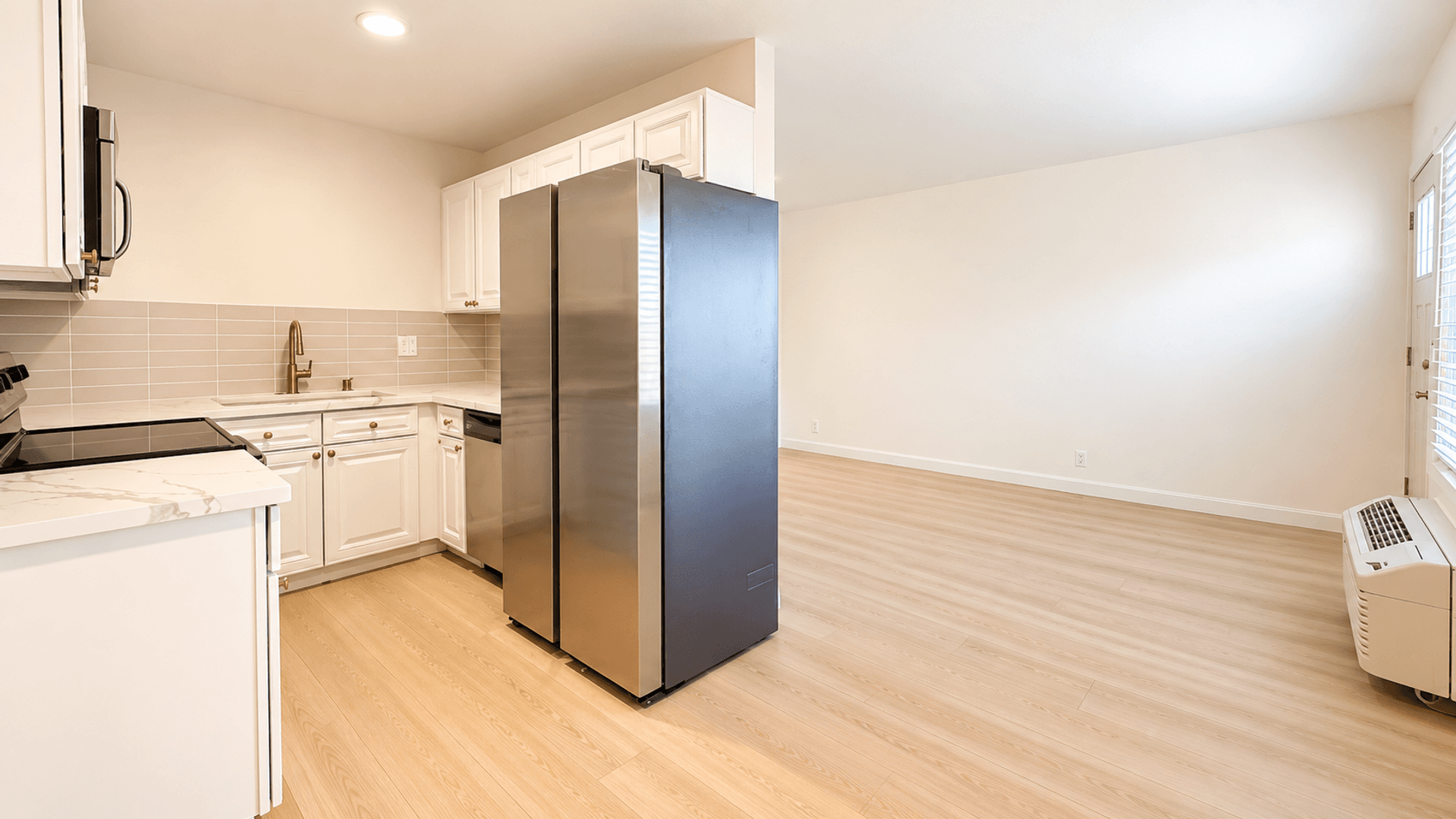 San Diego Apartment: 4414 37th St
