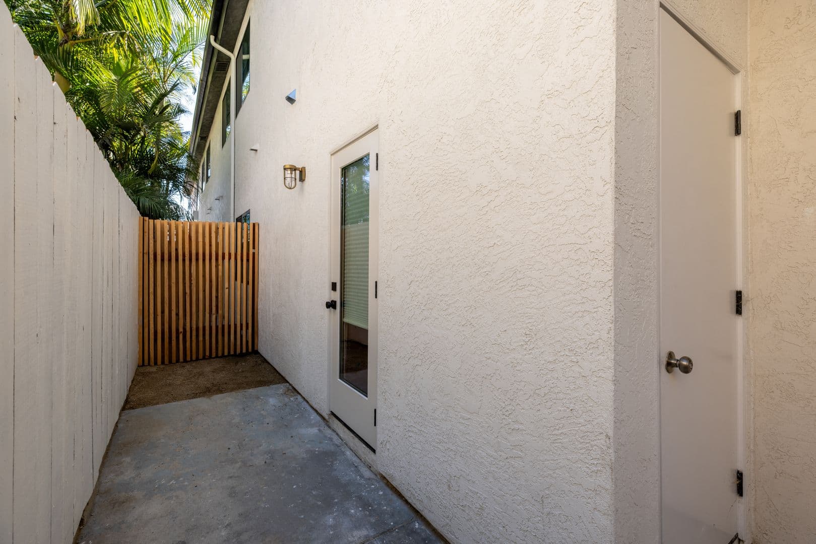 San Diego Apartment: 3104 Meade Ave