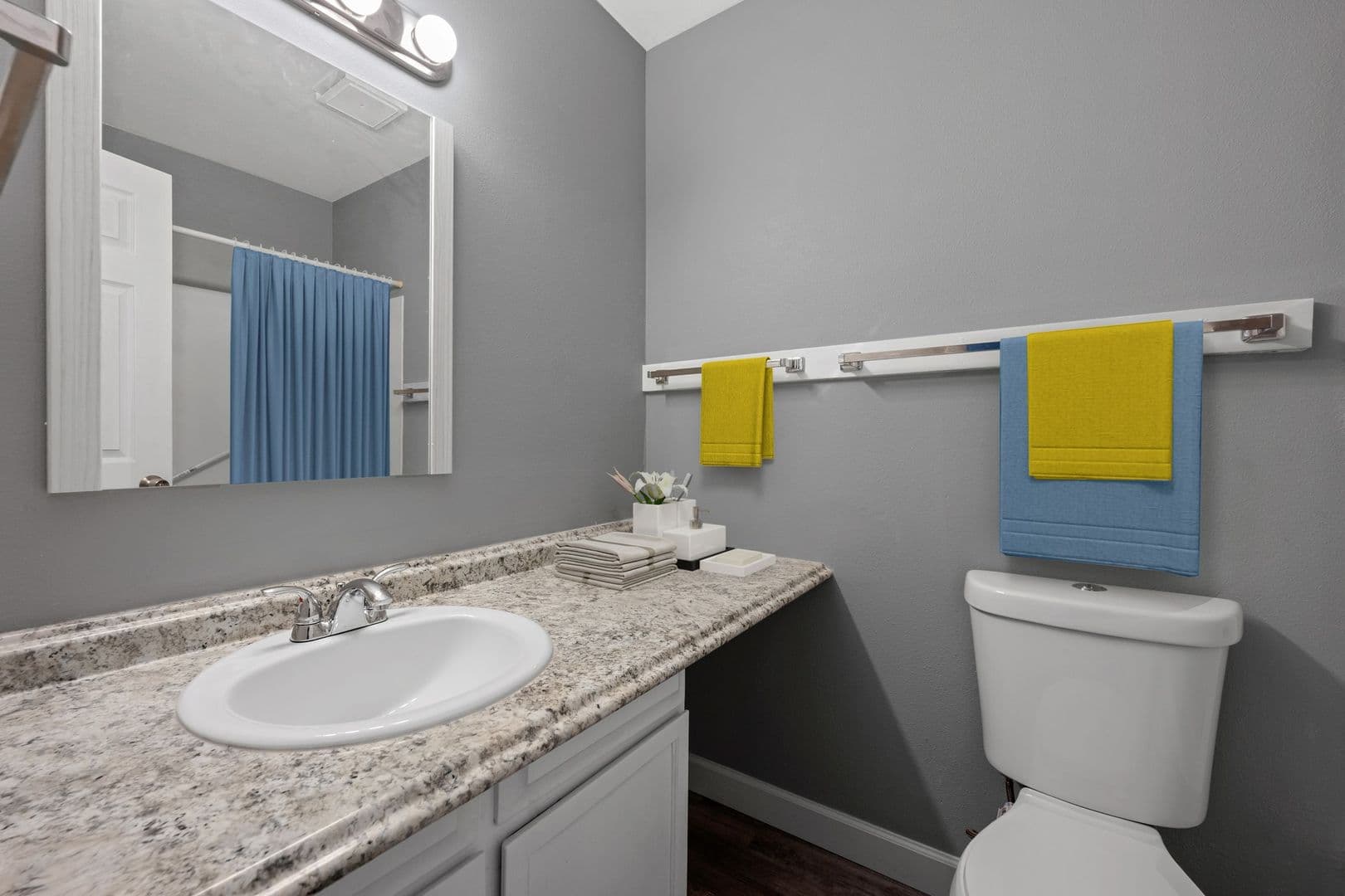 Grand Junction Apartment: 541 29 1/2 RD