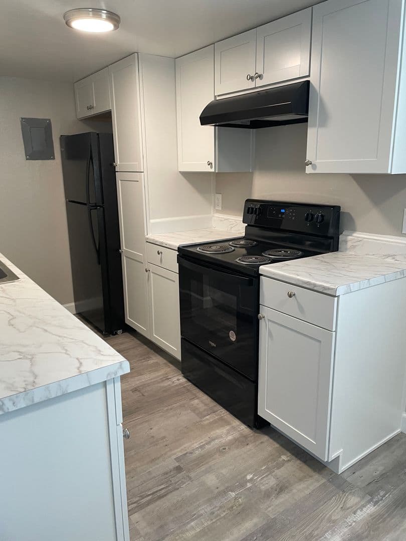 Grand Junction Apartment: 1030 Teller Ave