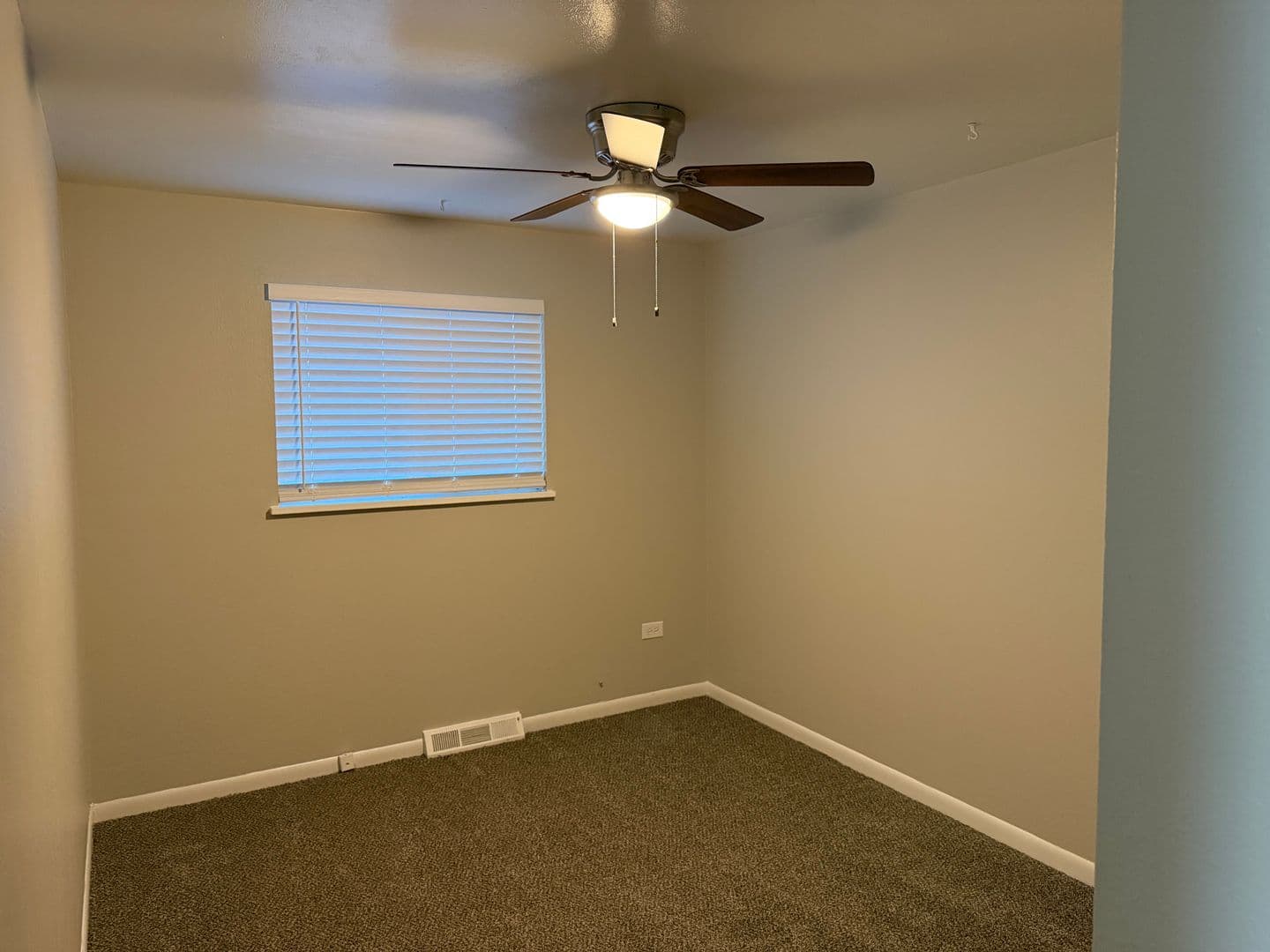 Lakewood Apartment: 7520 W 13th Avenue
