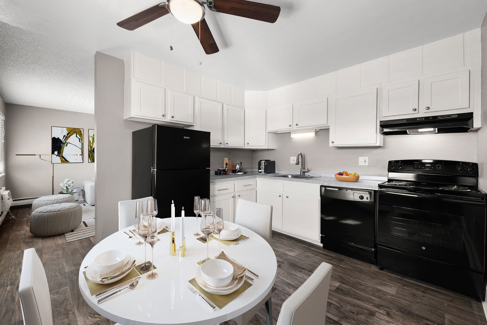 Brighton Apartment: 55 N Kuner Road