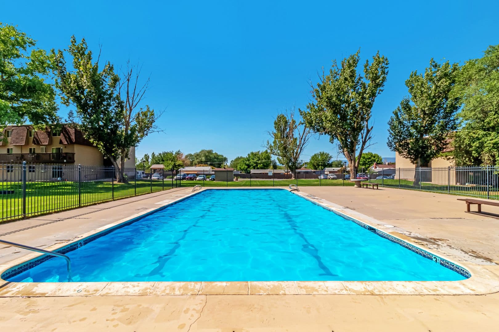 Grand Junction Apartment: 2915 Orchard Ave