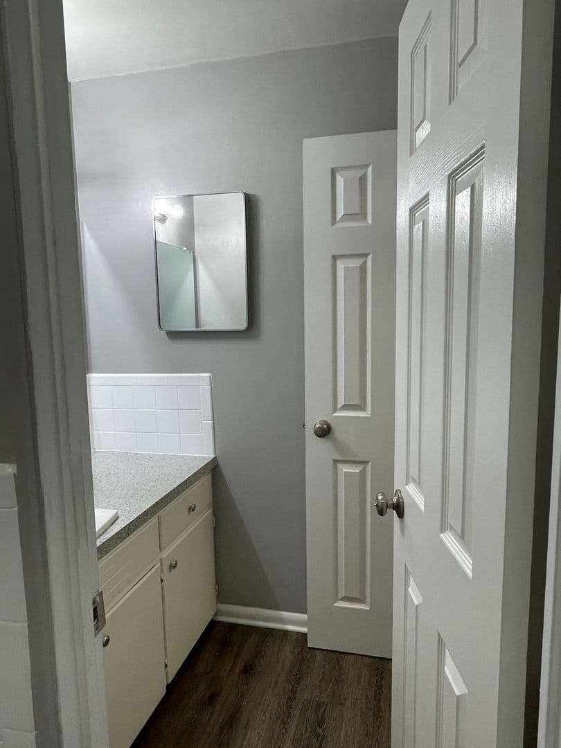Littleton Apartment: 154 West Powers Circle