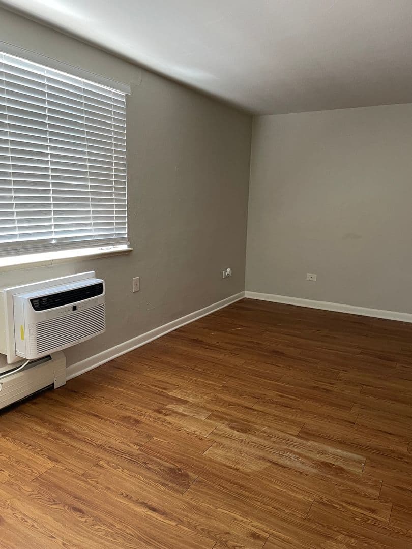 Denver Apartment: 2155 S Josephine St