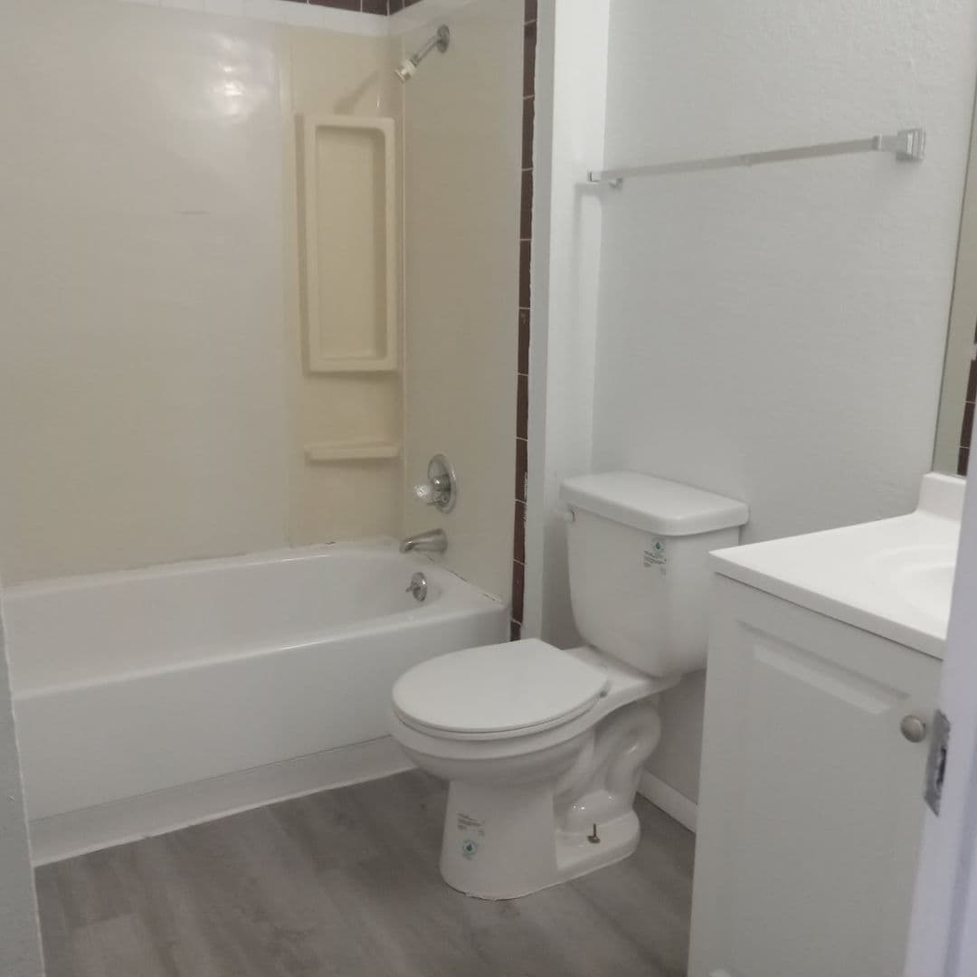 Grand Junction Apartment: 2915 Orchard Ave
