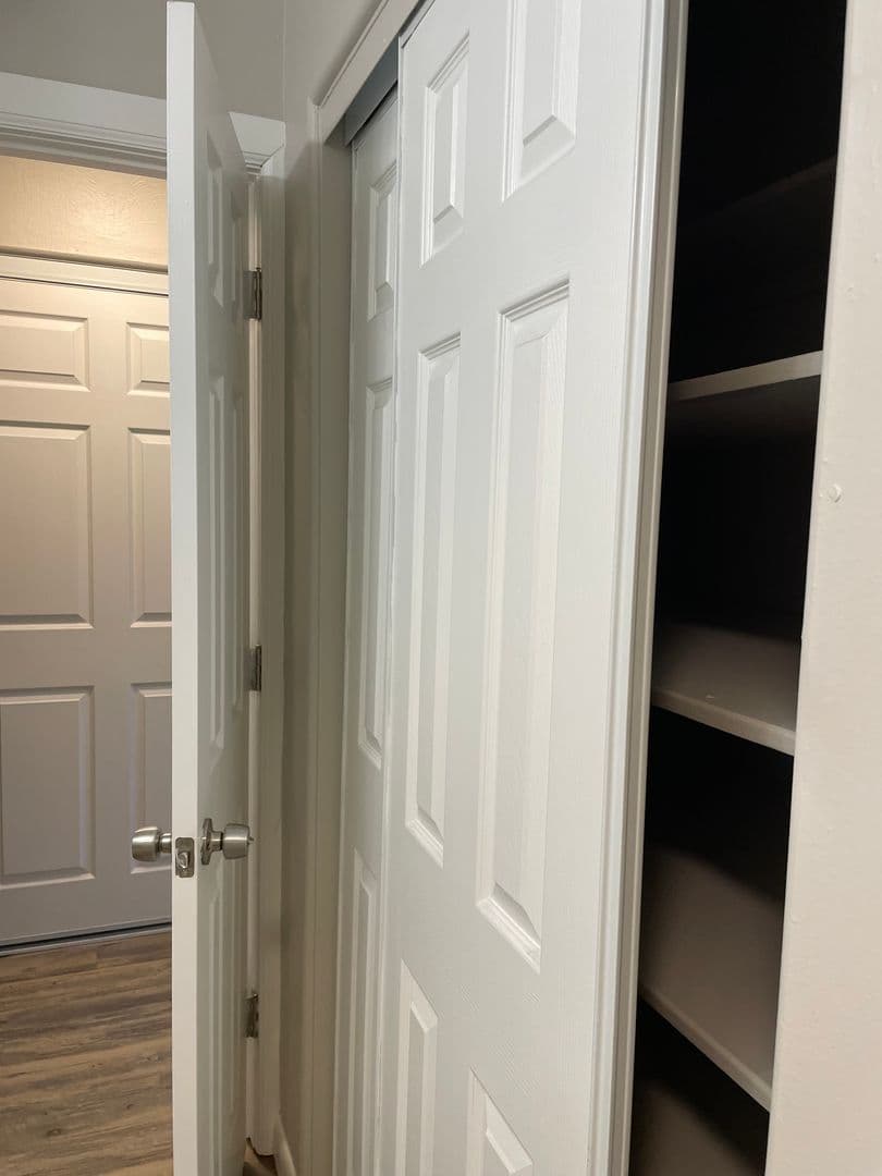 Littleton Apartment: 154 West Powers Circle