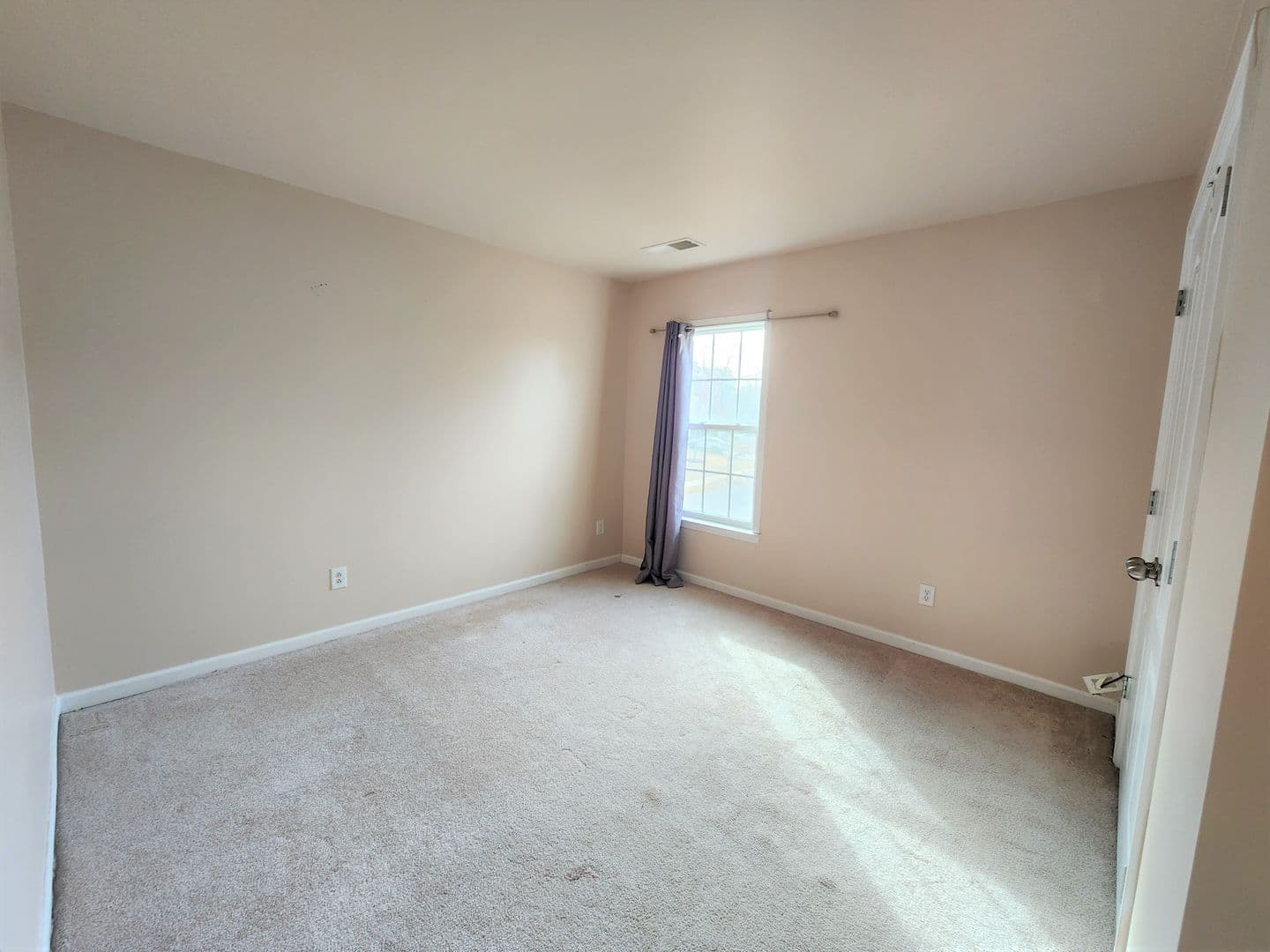 Matthews House: 9618 Chanson Place