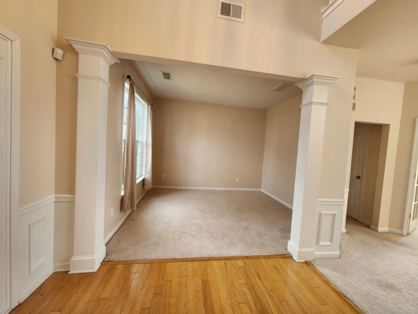 Matthews House: 9618 Chanson Place