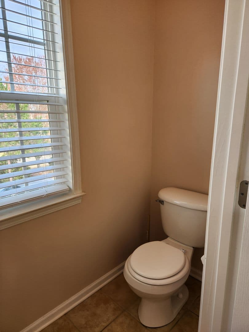 Matthews House: 9618 Chanson Place