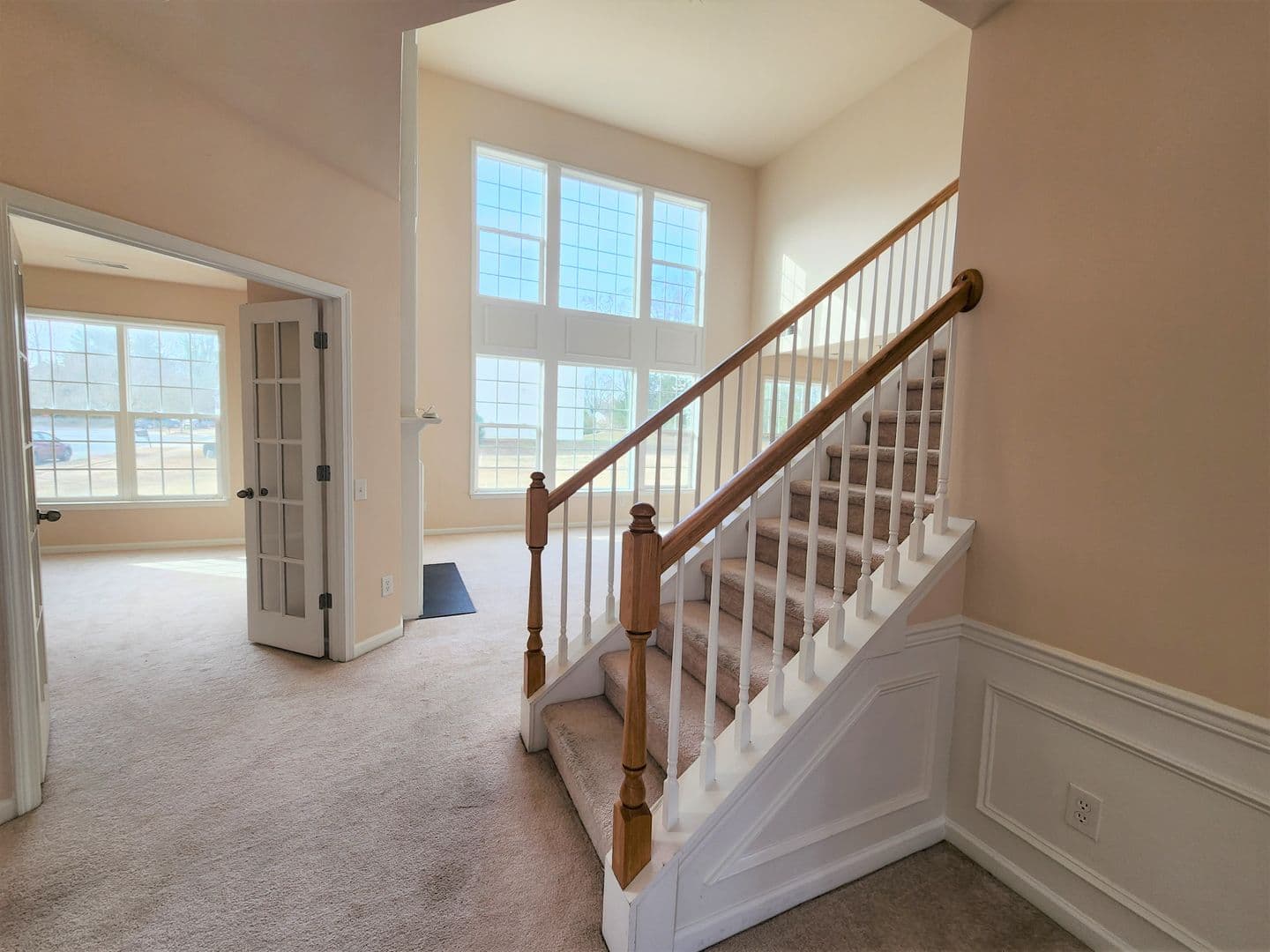 Matthews House: 9618 Chanson Place