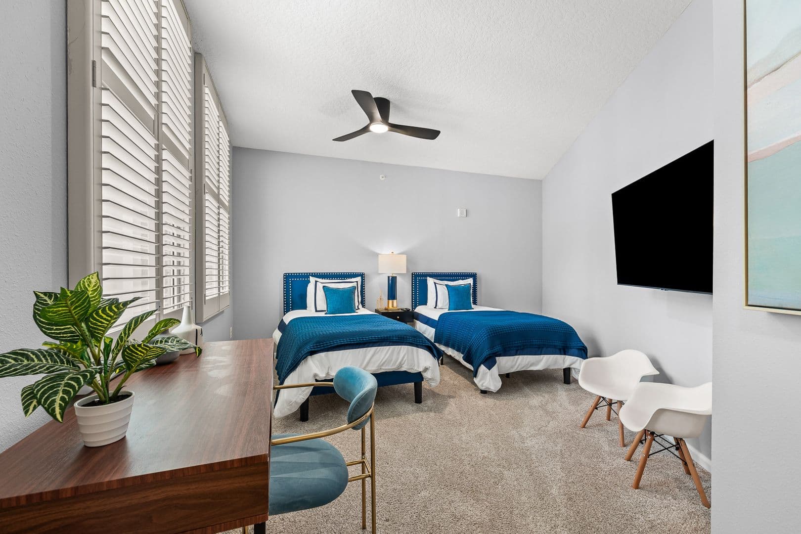 Orlando Condo: 322 E Central Blvd #901