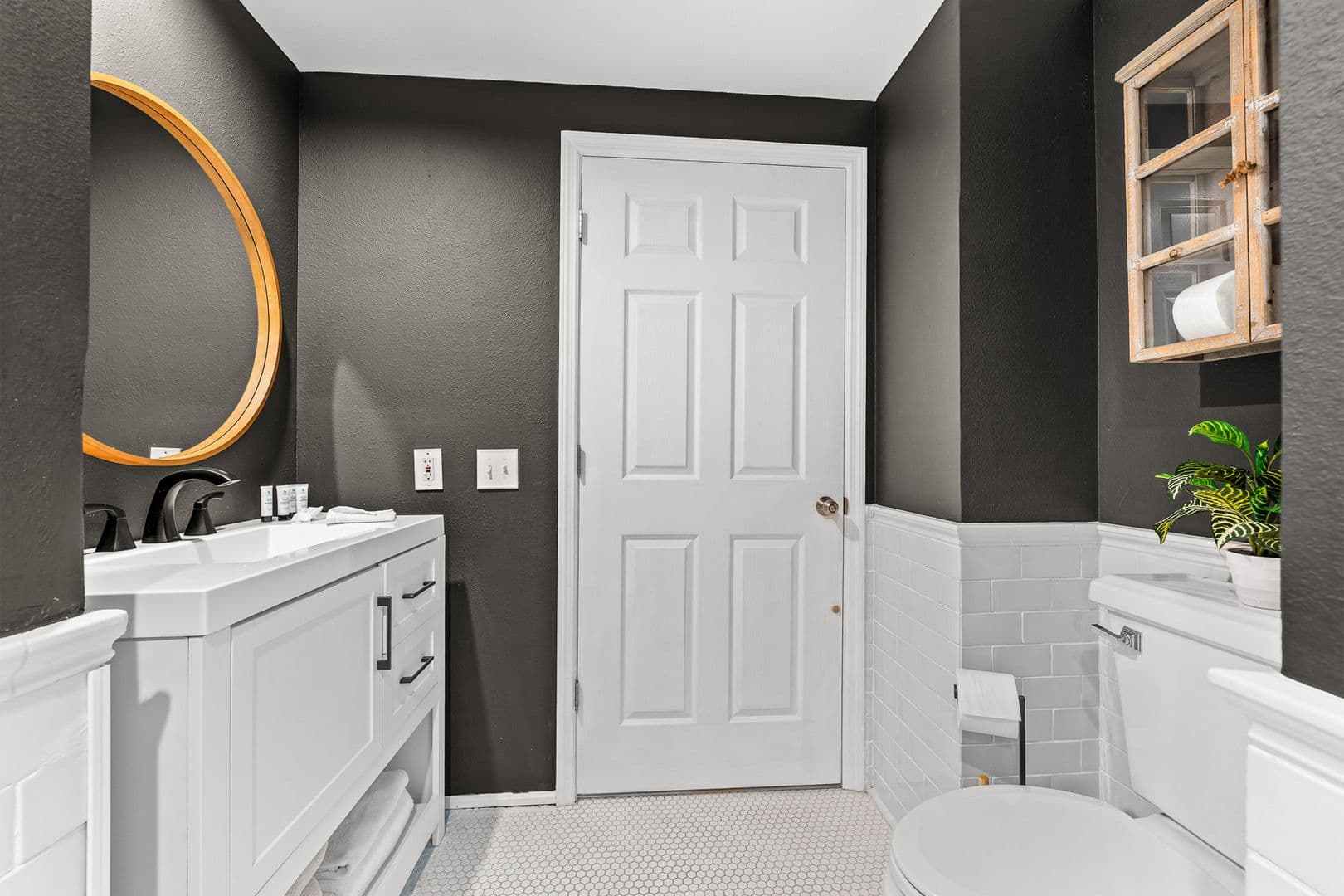 Orlando Condo: 322 E Central Blvd #901