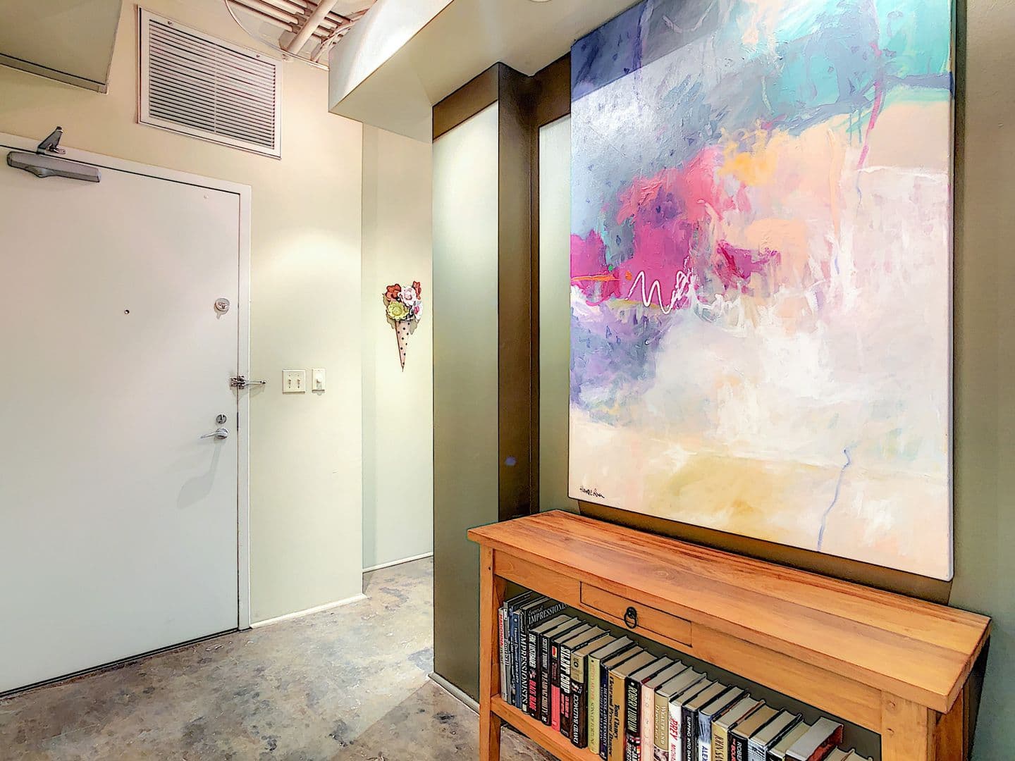 Orlando House: 10 N Summerlin Ave #30