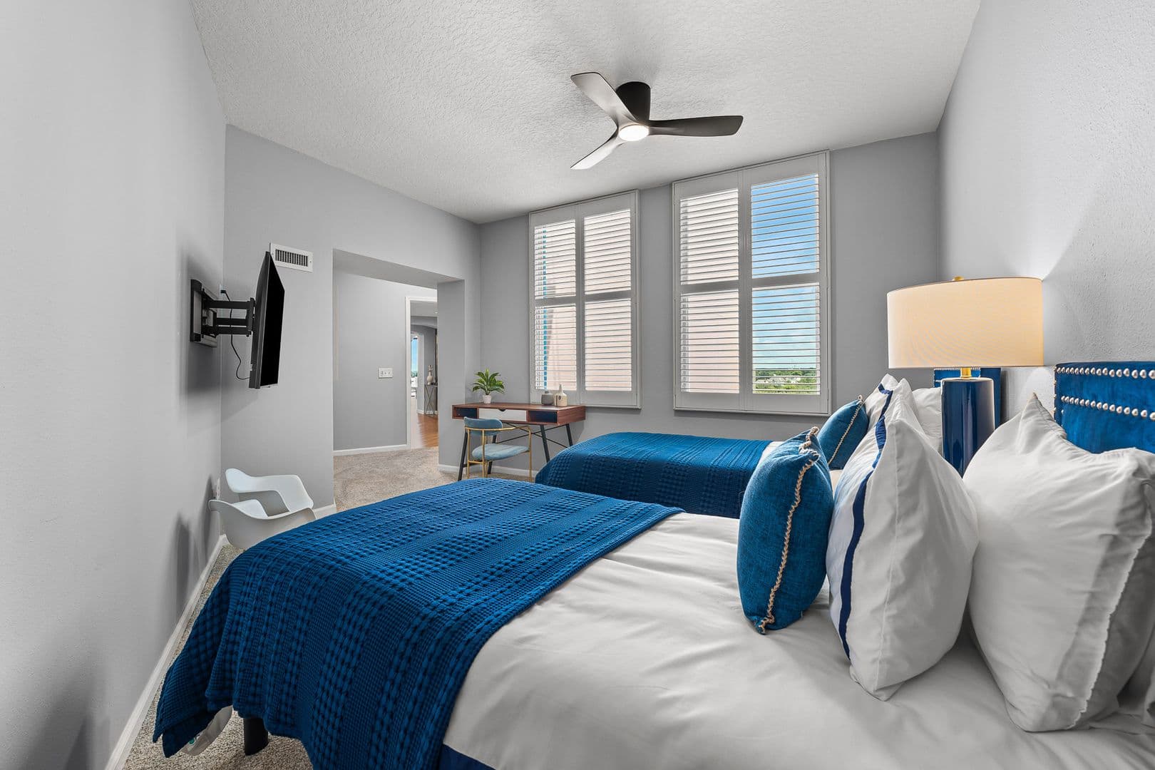 Orlando Condo: 322 E Central Blvd #901