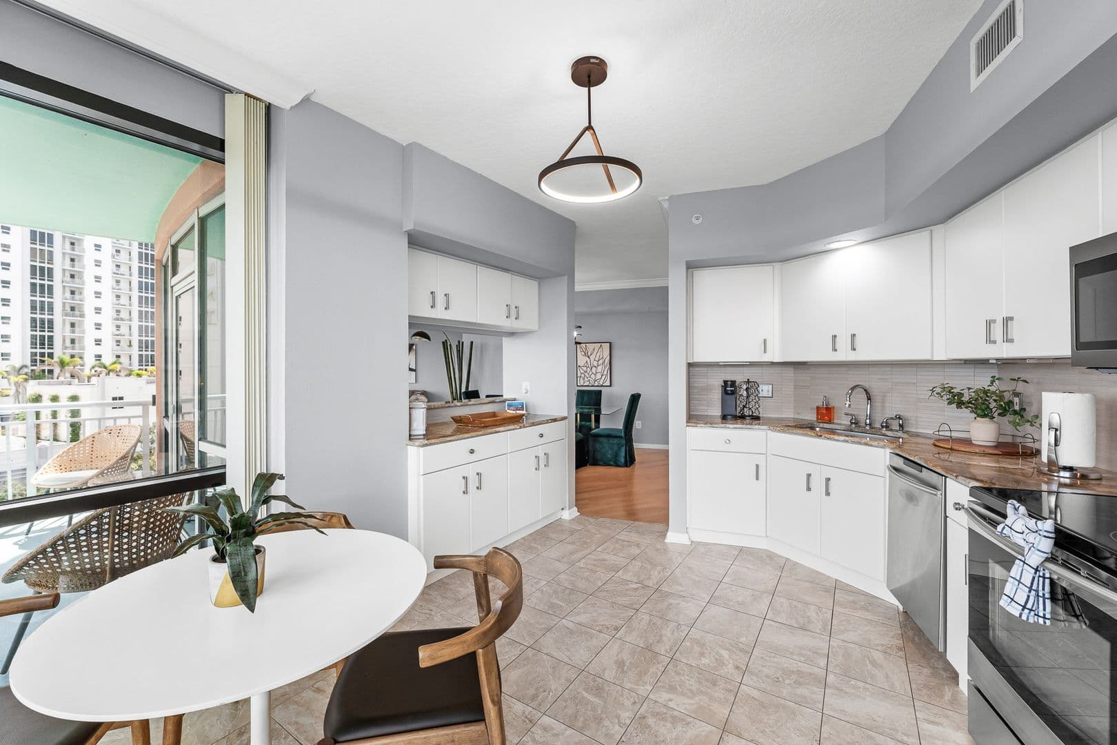 Orlando Condo: 322 E Central Blvd #901