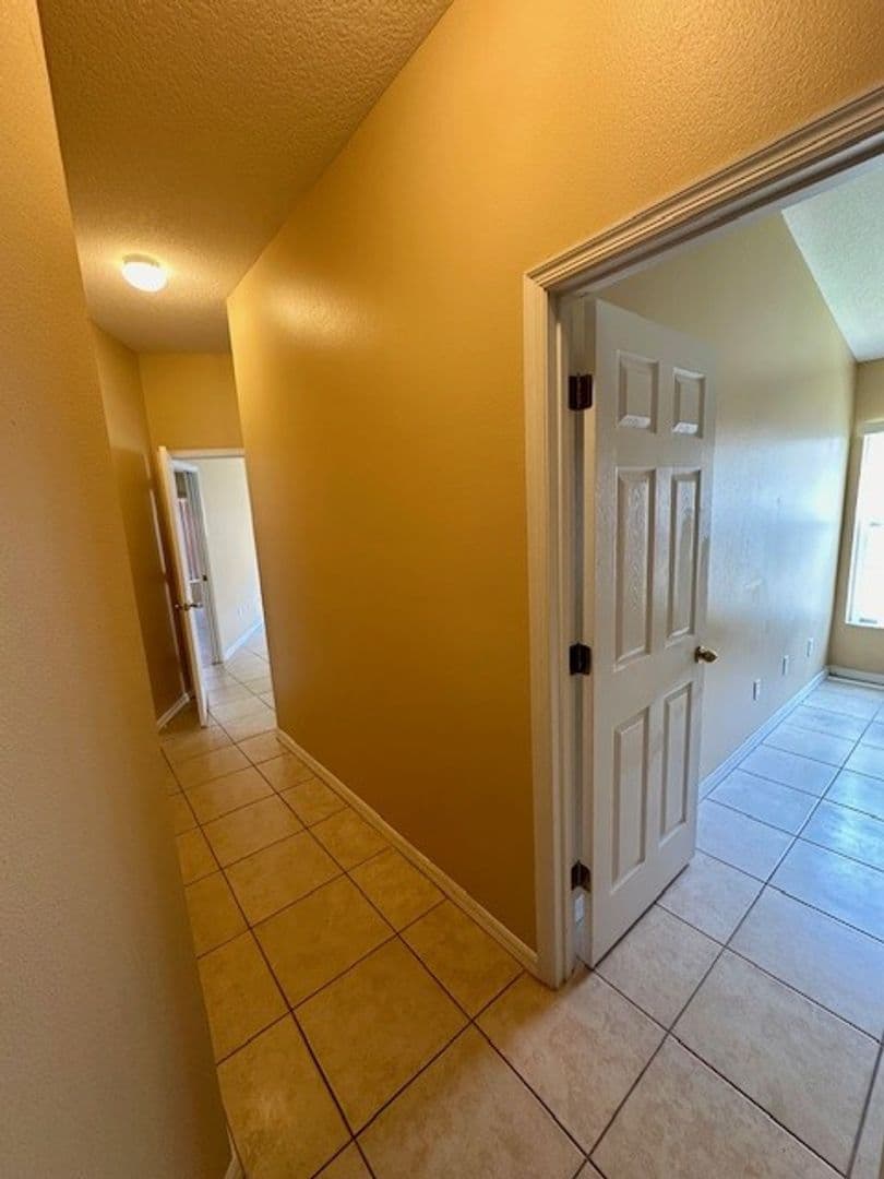 Orlando House: 5118 Hook Hollow Circle
