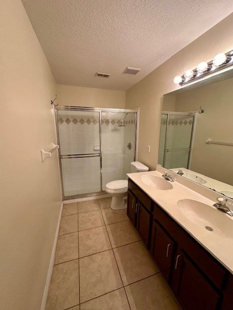 Orlando House: 5118 Hook Hollow Circle