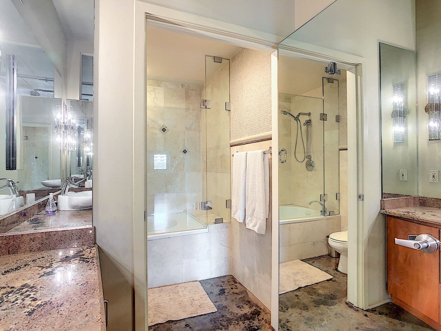Orlando House: 10 N Summerlin Ave #30