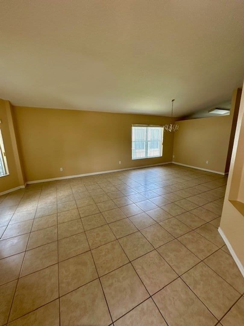 Orlando House: 5118 Hook Hollow Circle