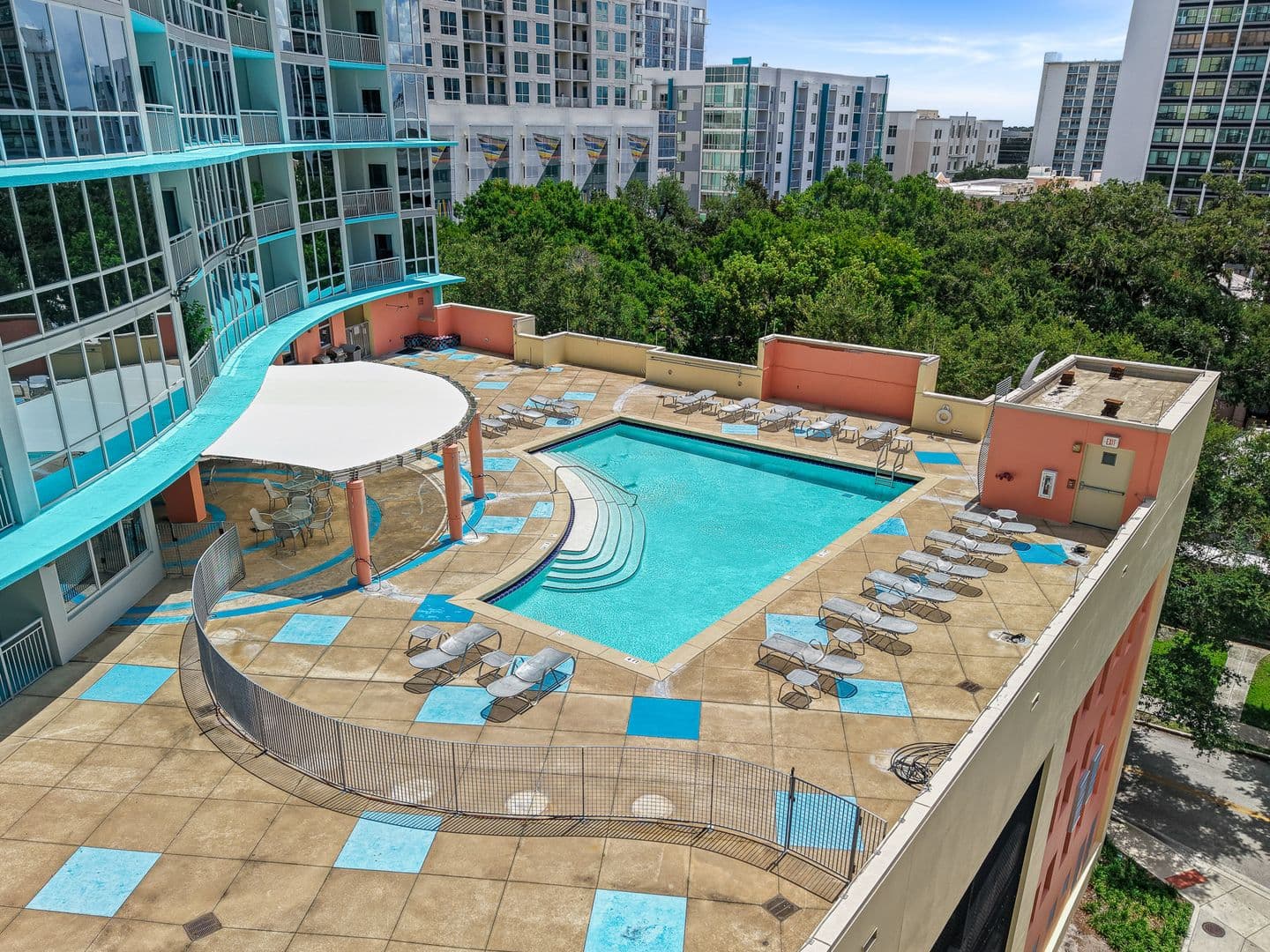 Orlando Condo: 322 E Central Blvd #901