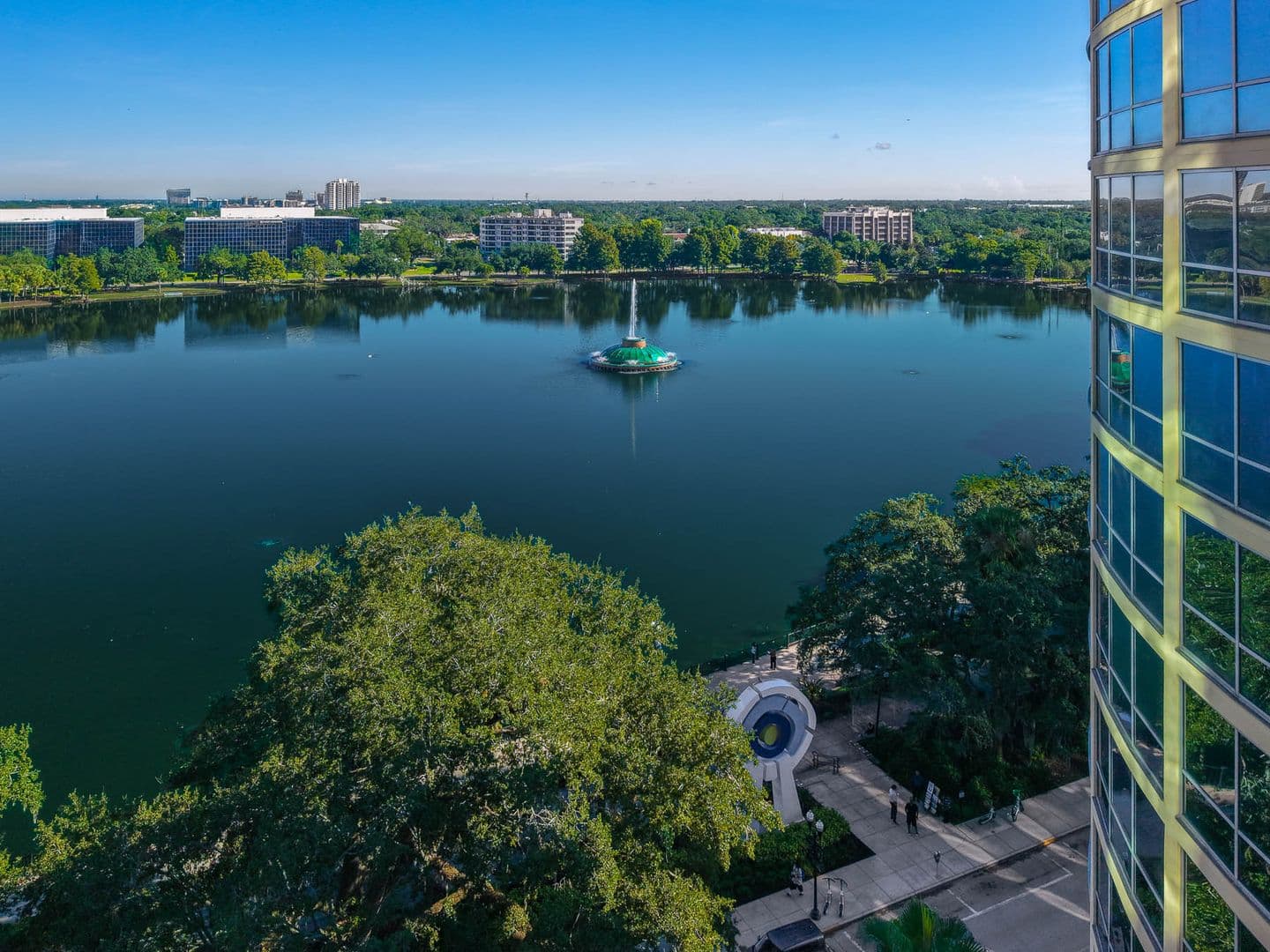 Orlando Condo: 322 E Central Blvd #901