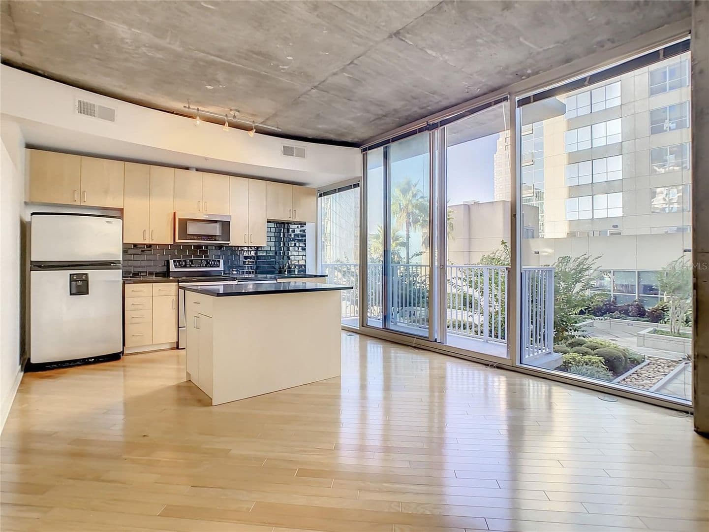 Orlando Condo: 155 S Court Ave #1106
