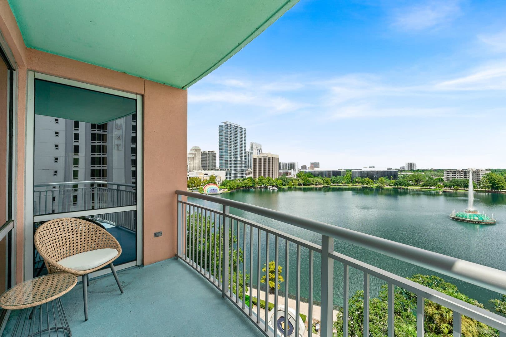 Orlando Condo: 322 E Central Blvd #901