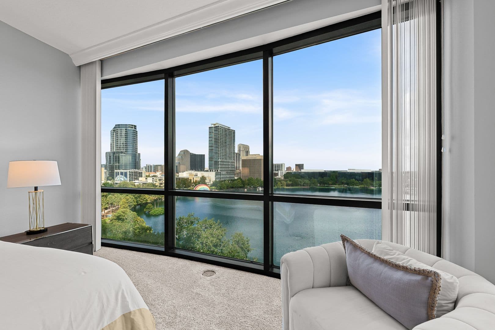 Orlando Condo: 322 E Central Blvd #901