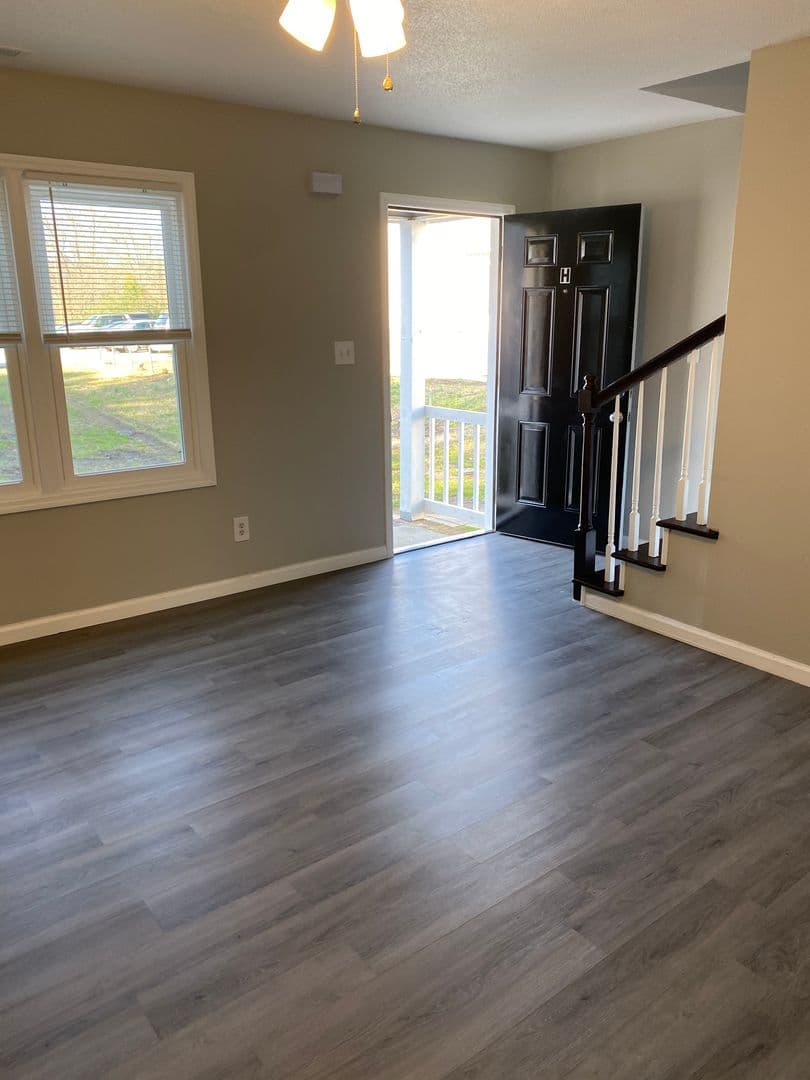 Raleigh Apartment: 4716 Hoyle Drive