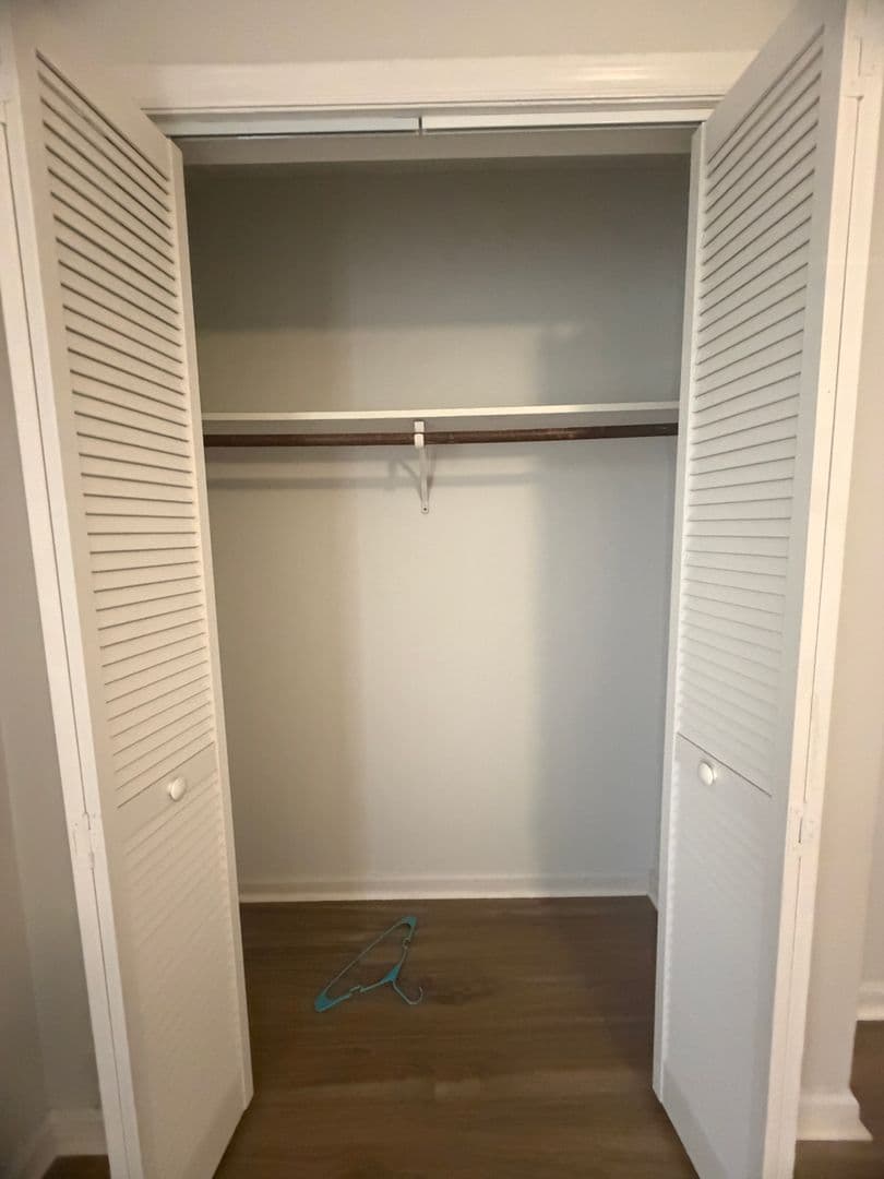 Raleigh Apartment: 4816 Hoyle Dr.
