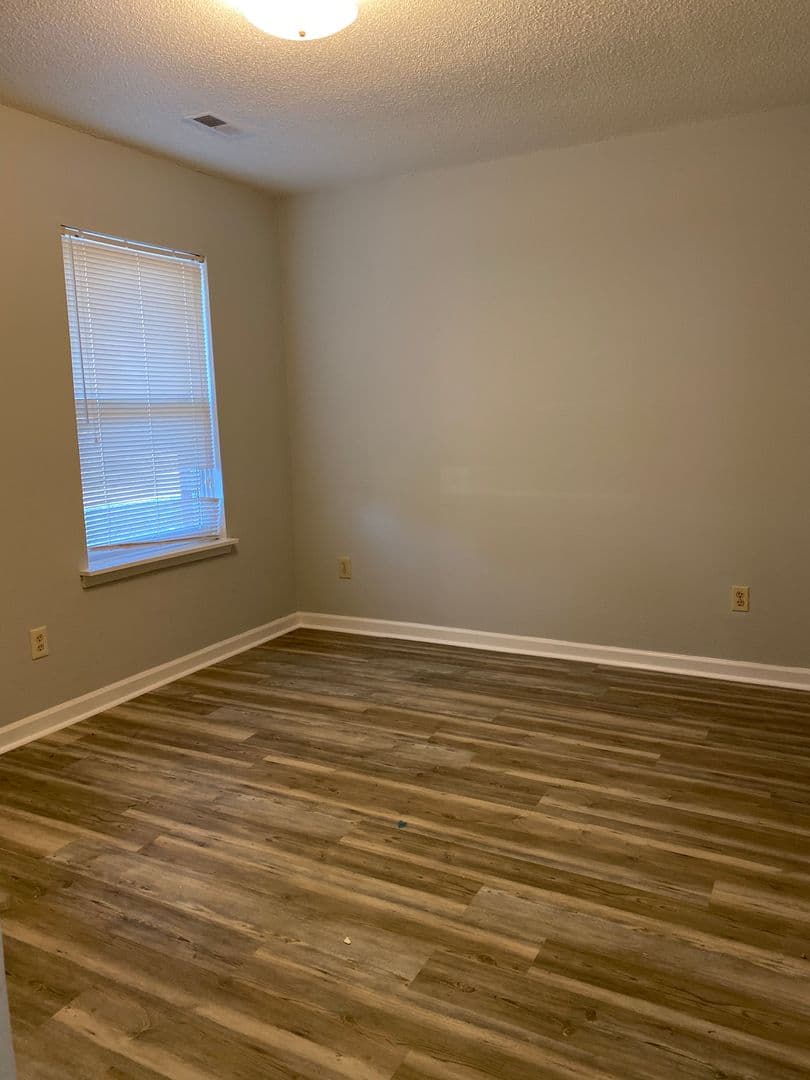 Raleigh Apartment: 1912 Peach Creek Court